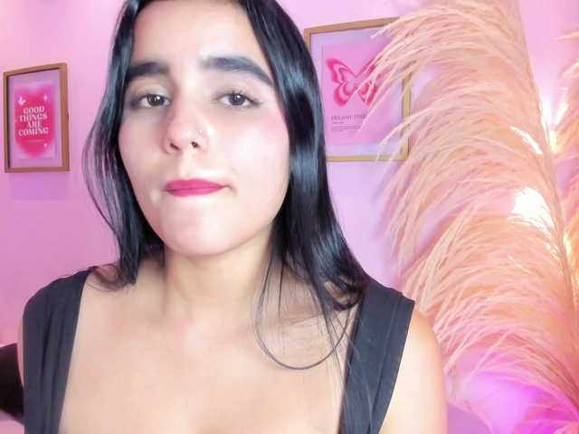 MiiaaCarter