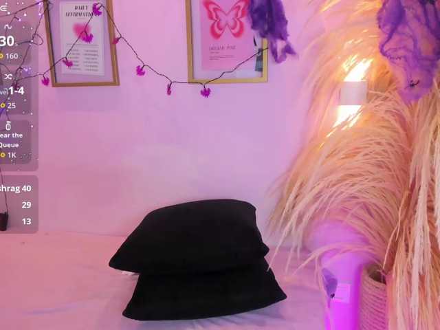 MiiaaCarter live cam on BongaCams
