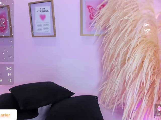 MiiaaCarter