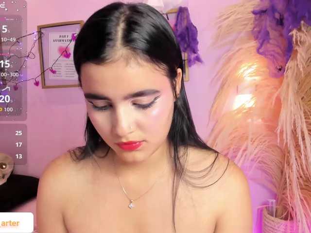 MiiaaCarter