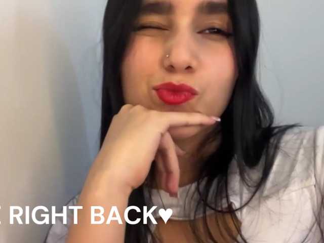 MiiaaCarter