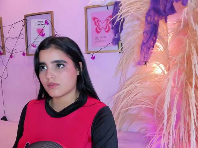 MiiaaCarter live cam on BongaCams