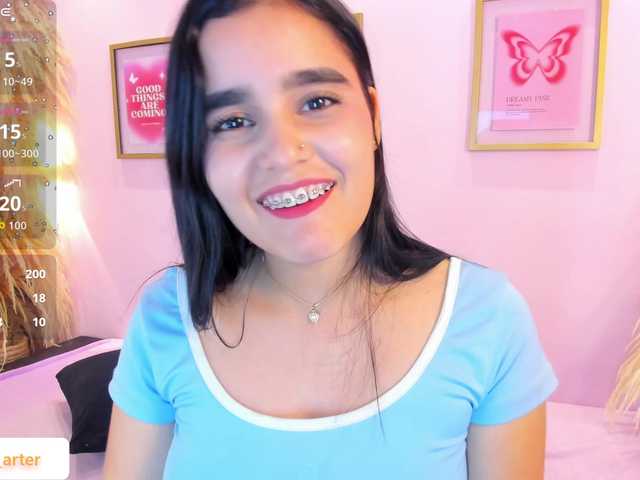 MiiaaCarter live webcam show