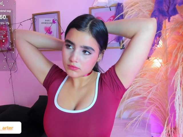MiiaaCarter live cam on BongaCams