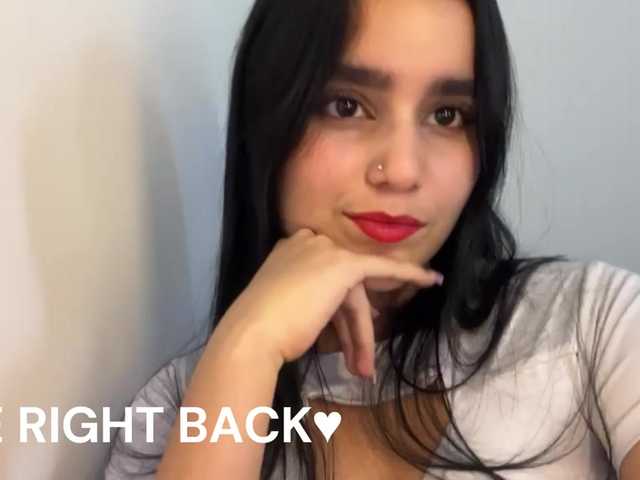 MiiaaCarter live cam on BongaCams