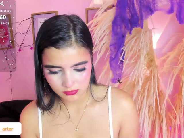 MiiaaCarter live cam on BongaCams