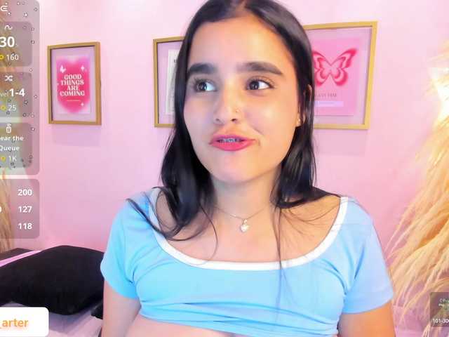 MiiaaCarter live webcam show