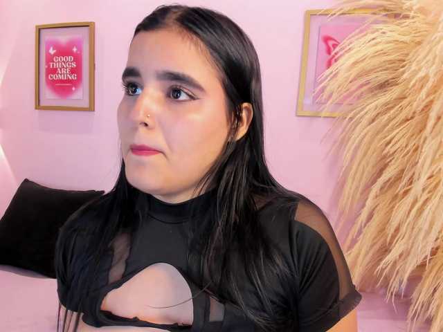 MiiaaCarter live cam on BongaCams