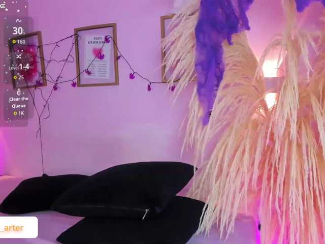 MiiaaCarter live cam on BongaCams