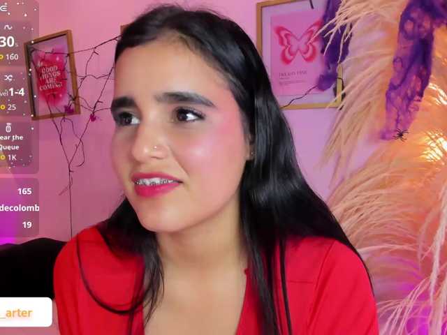 MiiaaCarter