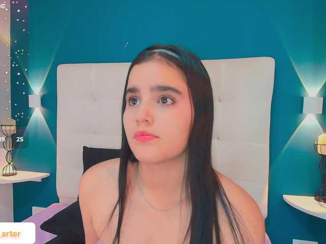 MiiaaCarter