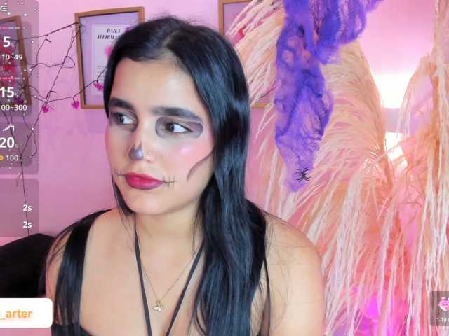 MiiaaCarter live cam on BongaCams