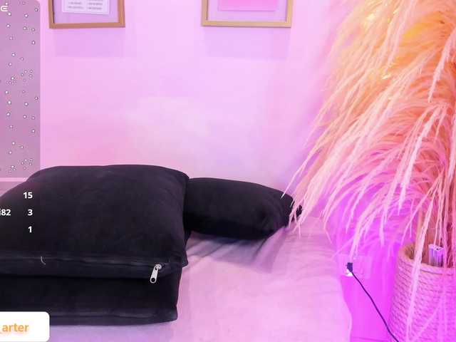 MiiaaCarter live cam on BongaCams