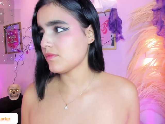 MiiaaCarter live cam on BongaCams