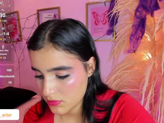 MiiaaCarter