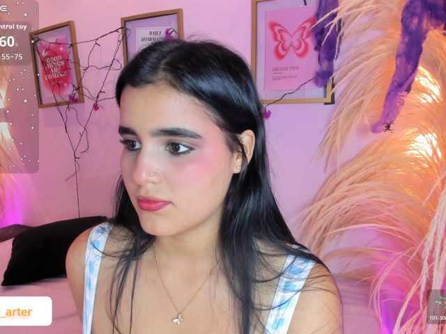 MiiaaCarter live cam on BongaCams