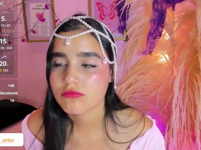 MiiaaCarter
