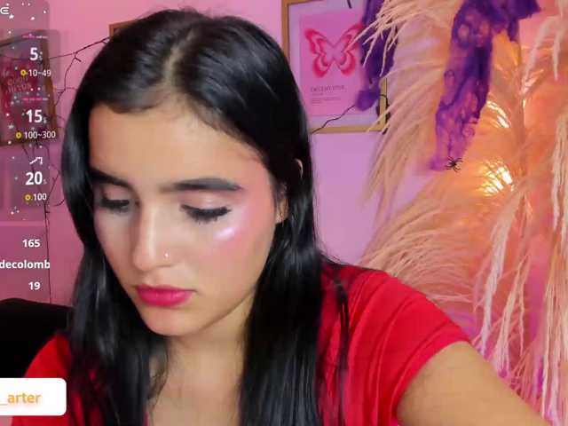 MiiaaCarter