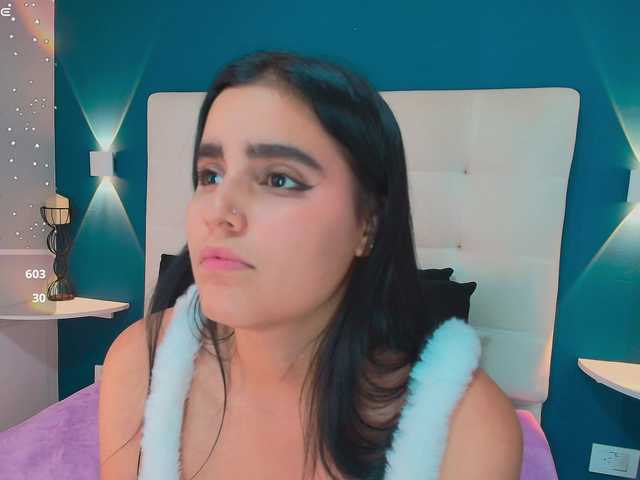 MiiaaCarter