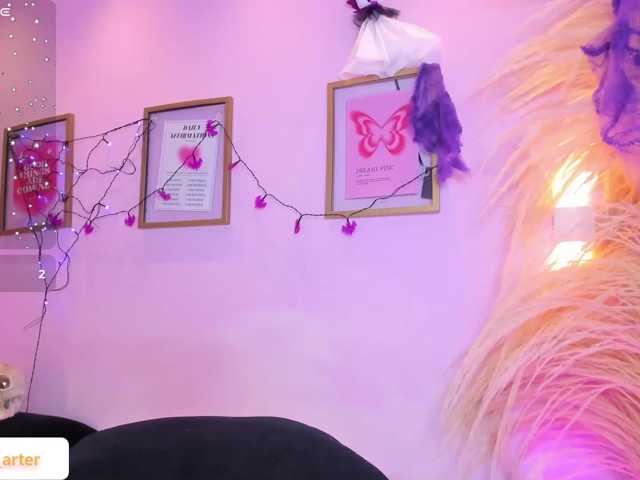 MiiaaCarter