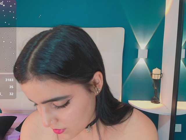 MiiaaCarter
