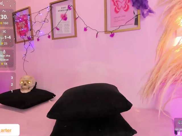 MiiaaCarter
