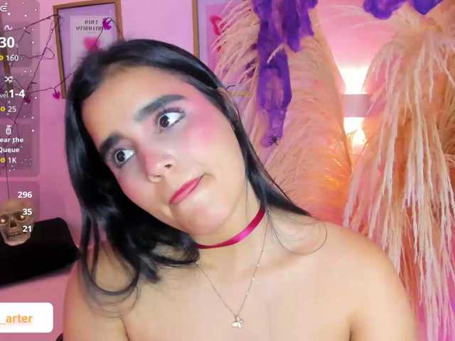 MiiaaCarter