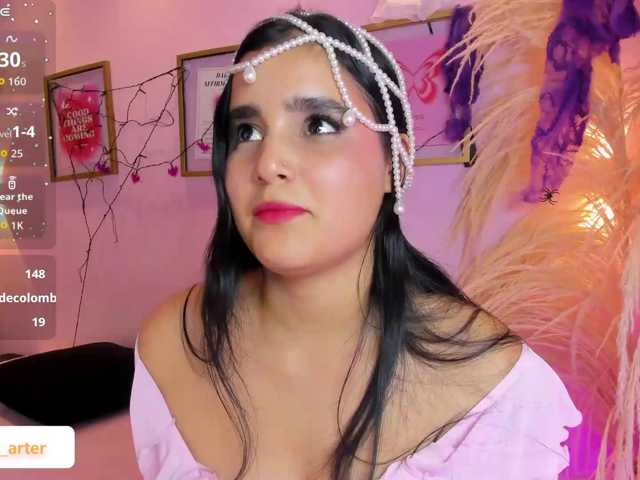 MiiaaCarter