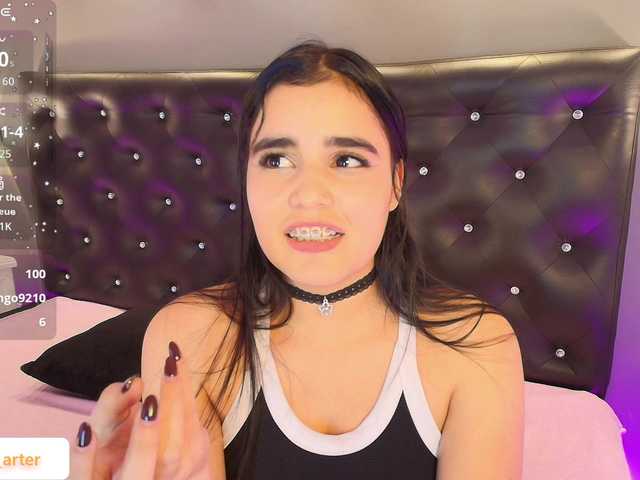 MiiaaCarter