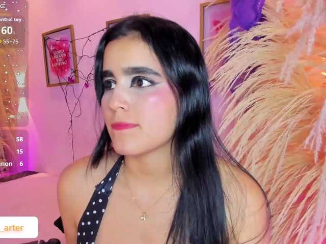 MiiaaCarter