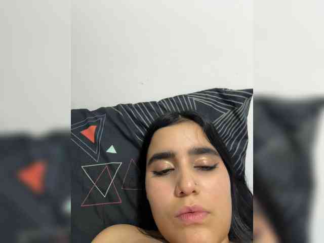 MiiaaCarter