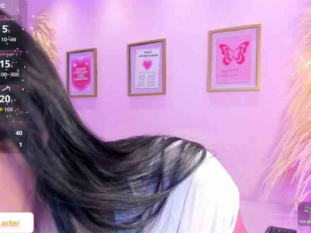MiiaaCarter webcam