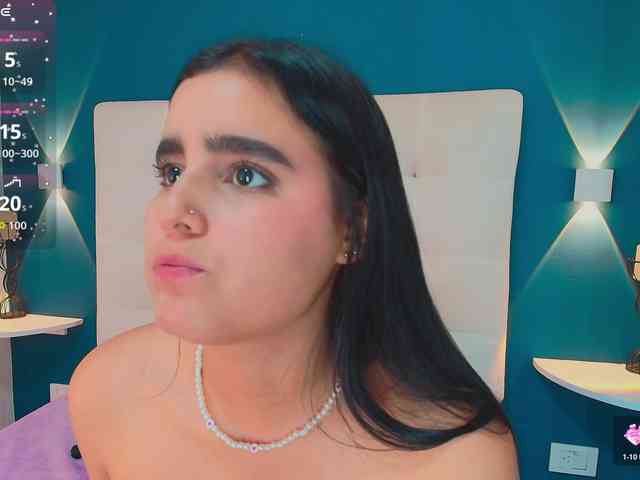 Modelo: MiiaaCarter