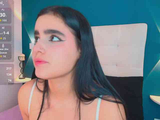 MiiaaCarter