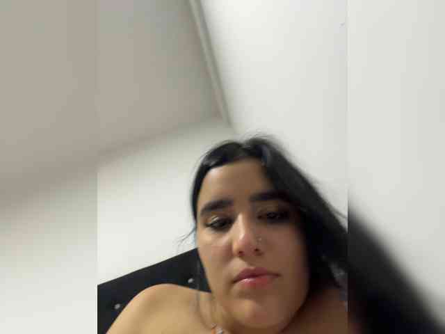 MiiaaCarter