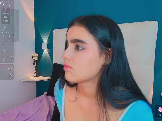 Modelo: MiiaaCarter