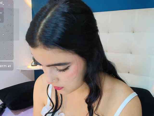 Modelo: MiiaaCarter