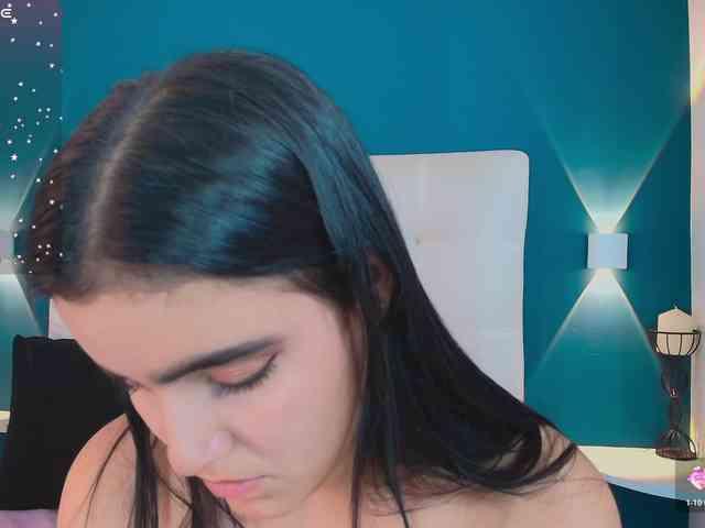 Modelo: MiiaaCarter