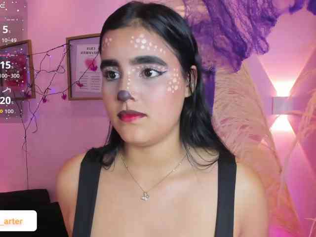 MiiaaCarter