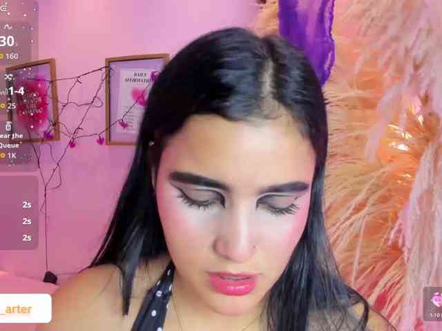 MiiaaCarter