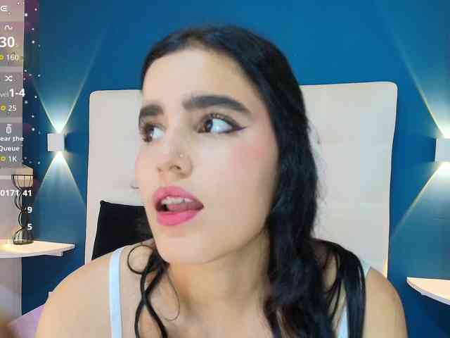 Modelo: MiiaaCarter