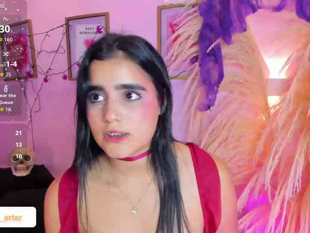 MiiaaCarter