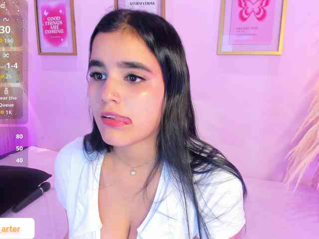 Modelo: MiiaaCarter