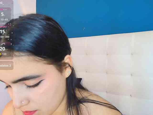 Modelo: MiiaaCarter