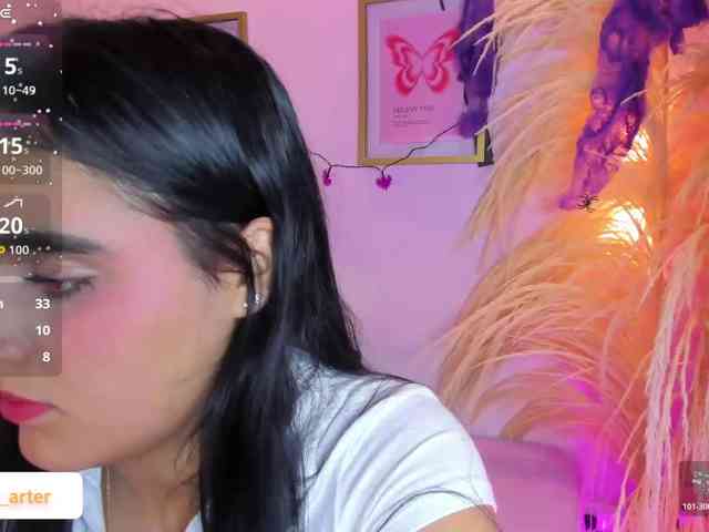 MiiaaCarter