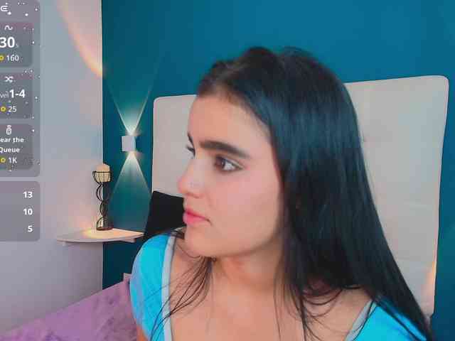 MiiaaCarter