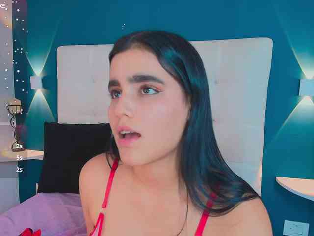 Modelo: MiiaaCarter