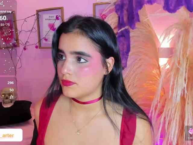 MiiaaCarter