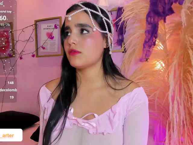 Modelo: MiiaaCarter
