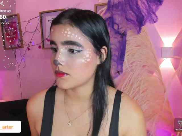 MiiaaCarter